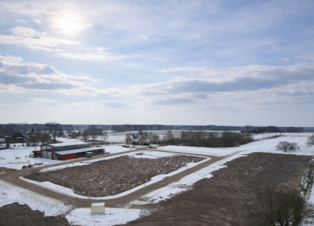 Bauplatz_im_schneebedeckten_Gelnde_2_original_copy_1