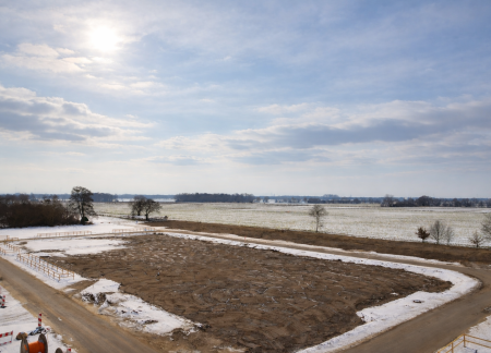 Bauplatz_im_schneebedeckten_Gelnde_original_copy_1